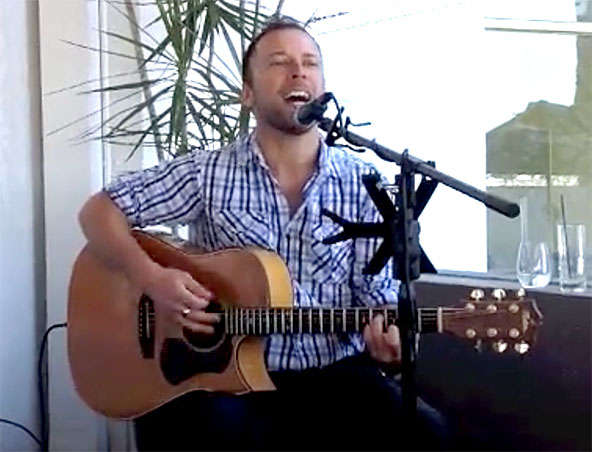 Andrew Acoustic Soloist Musician Singer Melbourne - Wedding Bands